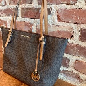 Michael Kors Tote